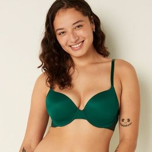Victoria’s Secret PINK Wear Everywhere T-Shirt Lightly Lined Bra in Dark Garden
